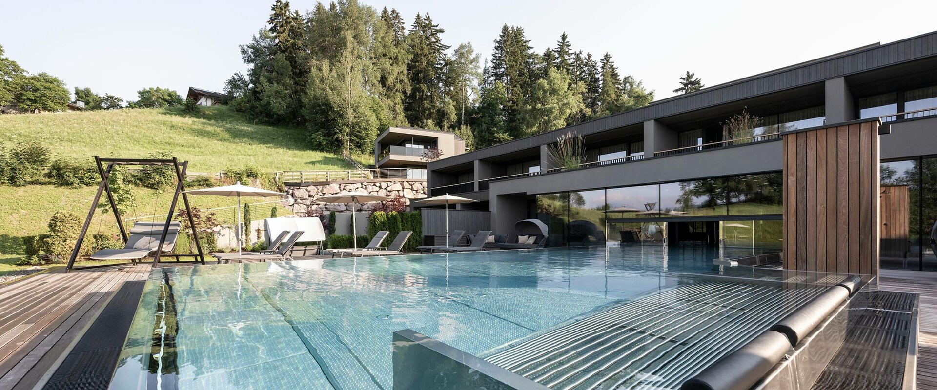 Our 4-star-superior hotel in Avelengo, South Tyrol