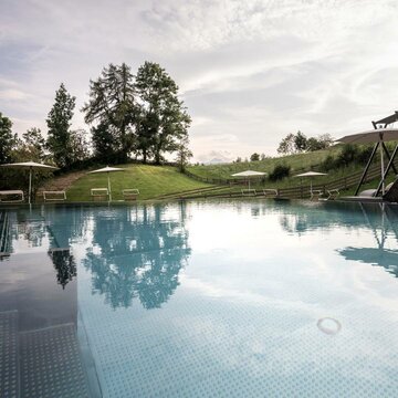 Wellness hotel ad Avelengo con elegante area wellness